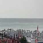 Apartament Mamaia-nord Iuliana Promenada Navodari